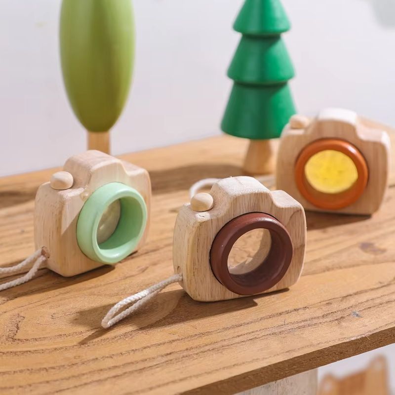 Kids Outdoor Adventure - Wooden Magnifying Glass Mini Camera-Shaped Easy